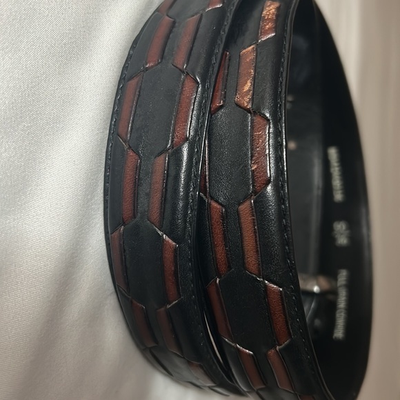 Fossil leather belt - Picture 3 of 8